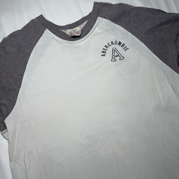 Abercrombie & Fitch Other - VTG 90s Abercrombie & Fitch Moose Raglan Muscle Tee Mens XL Single Stitch USA